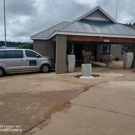 Nongoma Lodge & Inn Cc Buitenkant foto